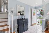 381 Carteret - Photo 27