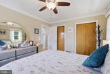 381 Carteret - Photo 30