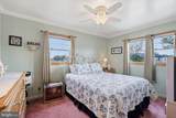 381 Carteret - Photo 32