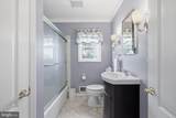 381 Carteret - Photo 34