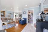 381 Carteret - Photo 7