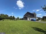 9812 Thoroughbred Road - Photo 3