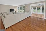 70 John White - Photo 7