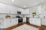1101 Royal Avenue - Photo 21