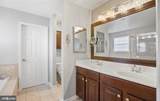 22 Town Center Drive - Photo 15