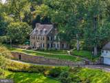 1860 Circle Road - Photo 16