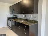 10201 Grosvenor Place - Photo 10