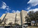 10201 Grosvenor Place - Photo 41