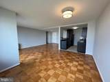 10201 Grosvenor Place - Photo 7