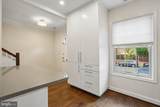 1604 Beekman Place - Photo 23