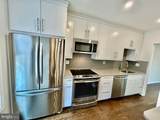 1604 Beekman Place - Photo 4