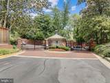 1604 Beekman Place - Photo 45