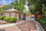 1604 Beekman Place - Photo 46