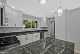 915 Meadows Court - Photo 11