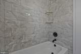 915 Meadows Court - Photo 25
