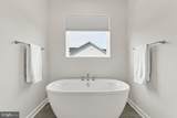 14019 Northern View Road - Photo 56