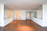 10 Lee Street - Photo 48