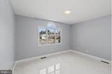 716 Hamlen Road - Photo 15