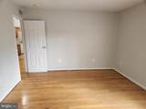 6932 Hanover Parkway - Photo 11