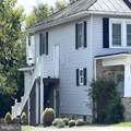 1019 Berryville Avenue - Photo 2