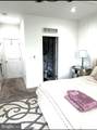 1529 Bond Street - Photo 6