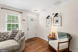 111 Patrick Henry Drive - Photo 7