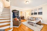 441 Delafield Place - Photo 8