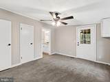 1103 Lasley Ln - Photo 6