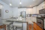 407 Lakeview Court - Photo 15