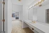 10 Lee Street - Photo 19