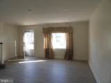 439 Howell Street - Photo 6