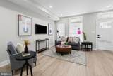 1901 Longwood Street - Photo 3