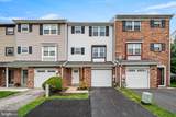 3042 Greenshire Avenue - Photo 2