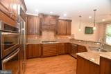 209 Saint James Drive - Photo 10