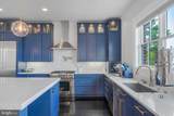 521 William Street - Photo 10