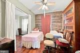 1322 Montgomery - Photo 23