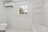 301 Bancroft Avenue - Photo 31