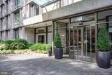 940 25TH Street - Photo 2