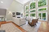 129 Sinegar Place - Photo 8