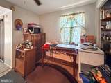 11-13 Mulford Avenue - Photo 21