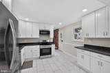 512 Saint Martins Lane - Photo 8