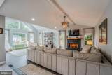 303 Oakcrest Manor Drive - Photo 9