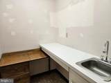 773 Queen - Photo 19