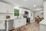 73 Sharon - Photo 4