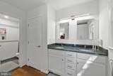 709 Sydney Terrace - Photo 14