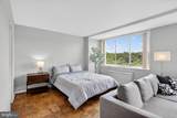 10401 Grosvenor Place - Photo 4