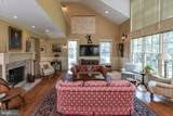 19 Tara Way - Photo 17
