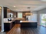 1005 Clover Circle - Photo 7