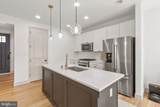 725 Electric Avenue - Photo 5