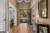 408 Ravenscliff Drive - Photo 2